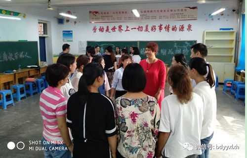 保定市應用心理學會舉辦心理健康輔導員服務社會公益活動，提供專業健康咨詢服務